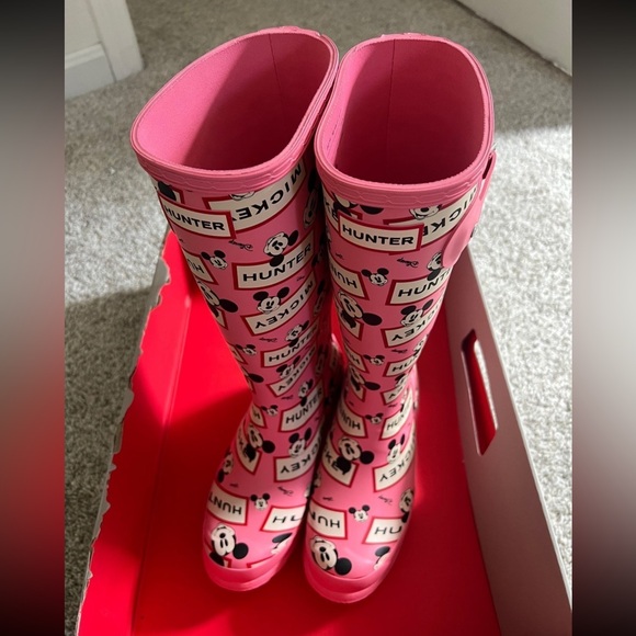 Hunter Kids Pink Mickey Mouse Rain Boots - Picture 5 of 12